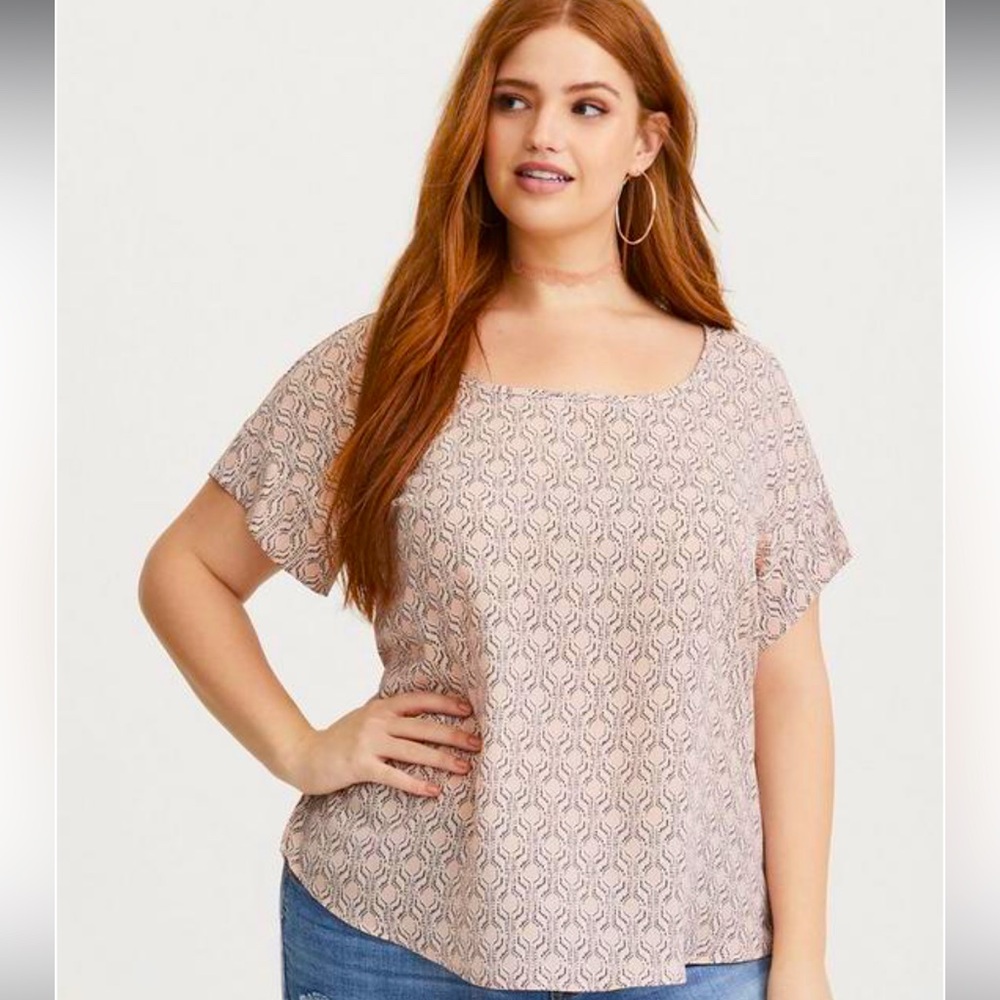 Multicolor Geo Print Open Back Georgette Blouse